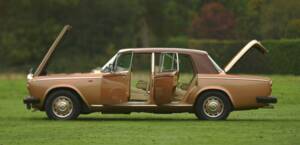 Bild 19/50 von Rolls-Royce Silver Shadow II (1979)