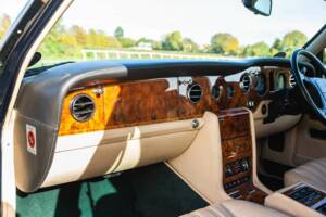 Imagen 45/50 de Rolls-Royce New Silver Dawn (1997)