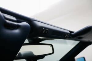 Bild 28/84 von Mercedes-Benz SL 320 (1996)