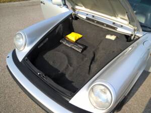 Imagen 7/24 de Porsche 911 Carrera 3.2 (1988)