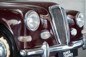 Image 22/50 of Lancia Aurelia B12 (1955)