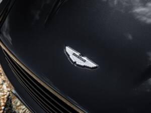 Image 11/59 of Aston Martin DBS (2012)