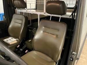 Image 11/16 of Steyr-Puch 230 GE (LWB) (1996)