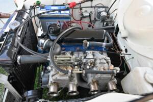 Bild 39/46 von Ford Cortina GT (1965)