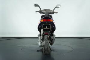 Image 3/19 of Aprilia DUMMY (1996)
