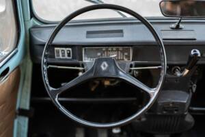 Bild 28/52 von Renault R 4 (1974)