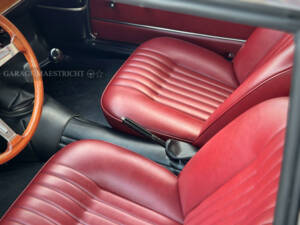 Afbeelding 11/84 van Alfa Romeo Giulia 1600 GT Junior (1972)
