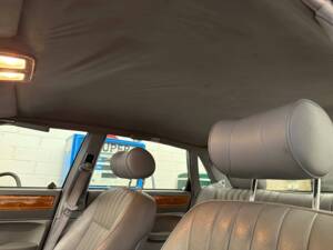 Image 12/21 of Jaguar XJ 6 4.0 Sovereign (1995)
