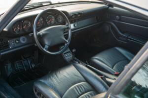 Bild 17/27 von Porsche 911 Carrera (1994)