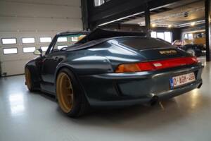 Image 45/50 of Porsche 911 Carrera RWB (1995)