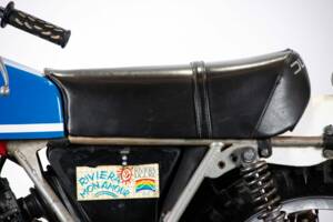Image 16/50 of Ducati DUMMY (1976)