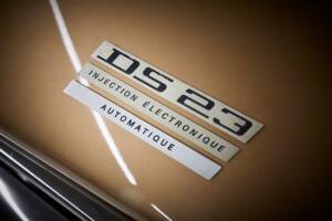 Image 22/99 of Citroën DS 23 Injection (1973)