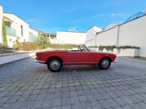 Image 8/12 of Alfa Romeo Giulietta Spider (1961)