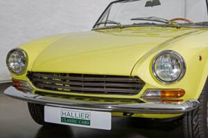 Immagine 2/20 di FIAT 124 Spider AS (1967)