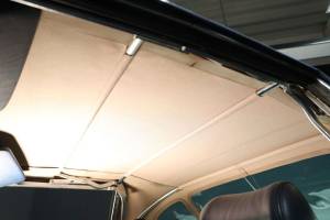Image 22/30 of Mercedes-Benz 500 SL (1985)