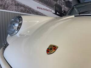 Image 3/18 of Porsche 911 2.0 T (1968)