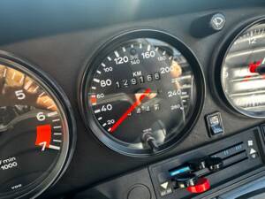 Bild 22/41 von Porsche 911 Carrera 3.2 (1984)