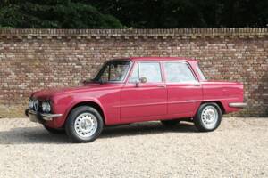 Bild 18/50 von Alfa Romeo Giulia Nuova Super 1300 (1975)