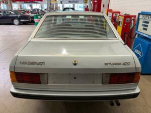 Image 16/17 of Maserati 420 i (1985)