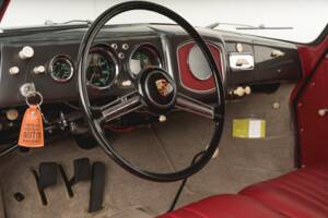 Immagine 19/36 di Porsche 356 1500 Super (1953)