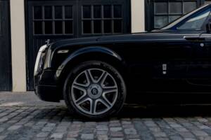 Image 11/34 of Rolls-Royce Phantom DHC (2008)