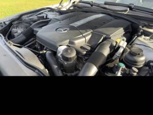 Image 58/89 of Mercedes-Benz SL 500 (2002)