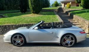 Image 3/11 de Porsche 911 Carrera 4S (2006)