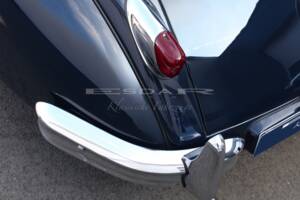 Image 17/24 de Jaguar XK 140 SE OTS (1957)