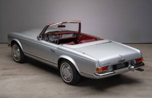 Bild 18/44 von Mercedes-Benz 280 SL (1970)