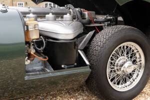 Image 14/25 de Jaguar Type E 4.2 (1964)