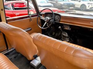 Image 14/23 of Alfa Romeo Giulia 1300 Super (1972)