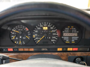 Bild 10/35 von Mercedes-Benz 560 SEC (1987)