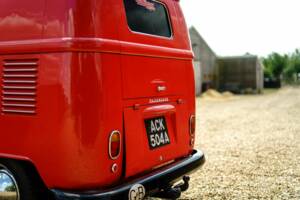 Image 43/50 of Volkswagen T1 panel van (1963)