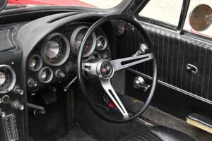 Image 26/50 de Chevrolet Corvette Sting Ray Convertible (1963)