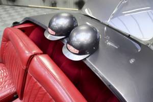 Image 13/46 of Jaguar XK 150 3.4 S OTS (1958)