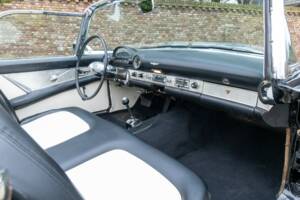 Bild 37/50 von Ford Thunderbird (1955)