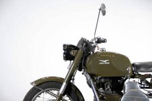 Bild 24/50 von Moto Guzzi Nuovo Falcone Militare (1973)