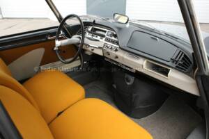 Bild 16/35 von Citroën DS 21 (1968)