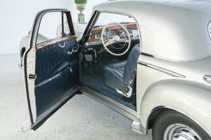 Bild 21/39 von Mercedes-Benz 300 Sc (1956)