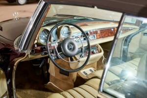 Bild 43/47 von Mercedes-Benz 280 SE (1970)