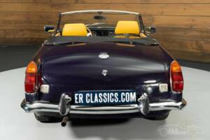 Image 17/19 of MG MGB (1973)