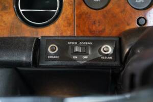 Image 45/50 of Bentley T 1 (1973)