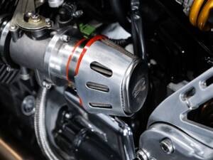 Bild 27/50 von Moto Guzzi Daytona RS (1998)