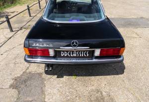 Image 17/36 of Mercedes-Benz 380 SLC (1981)