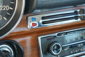 Bild 50/50 von Mercedes-Benz 300 SEL 6.3 (1972)