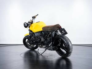 Bild 8/46 von BMW DUMMY (1993)