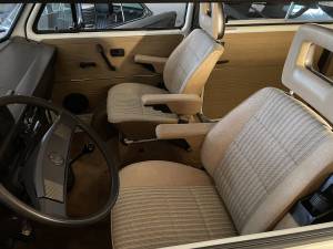 Bild 5/15 von Volkswagen T3 Multivan 1.6 TD (1990)