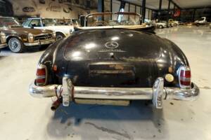 Image 12/36 of Mercedes-Benz 190 SL (1959)