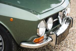Bild 24/50 von Alfa Romeo 1750 GT Veloce (1971)