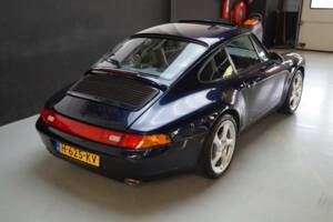 Image 4/50 de Porsche 911 Carrera (1995)